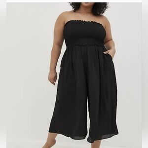 NEW Torrid Black Strapless Swim Coverup NWT